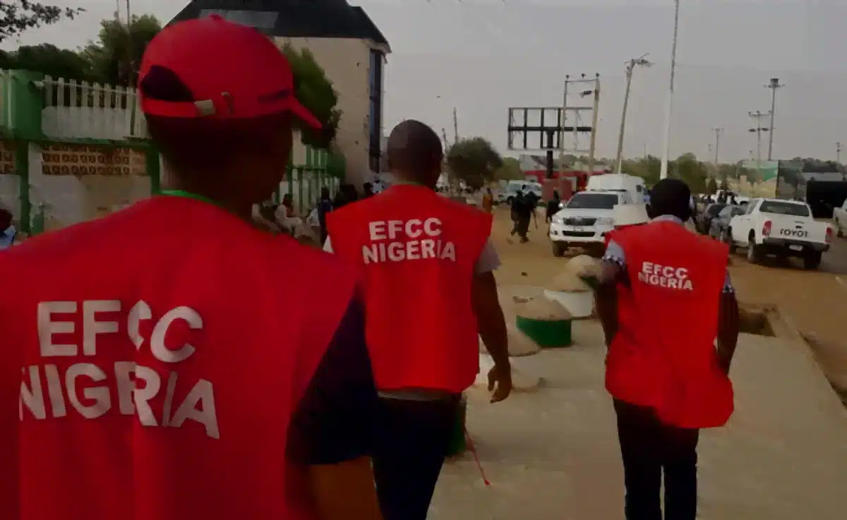 Five suspected internet fraudsters arrested in Abuja
