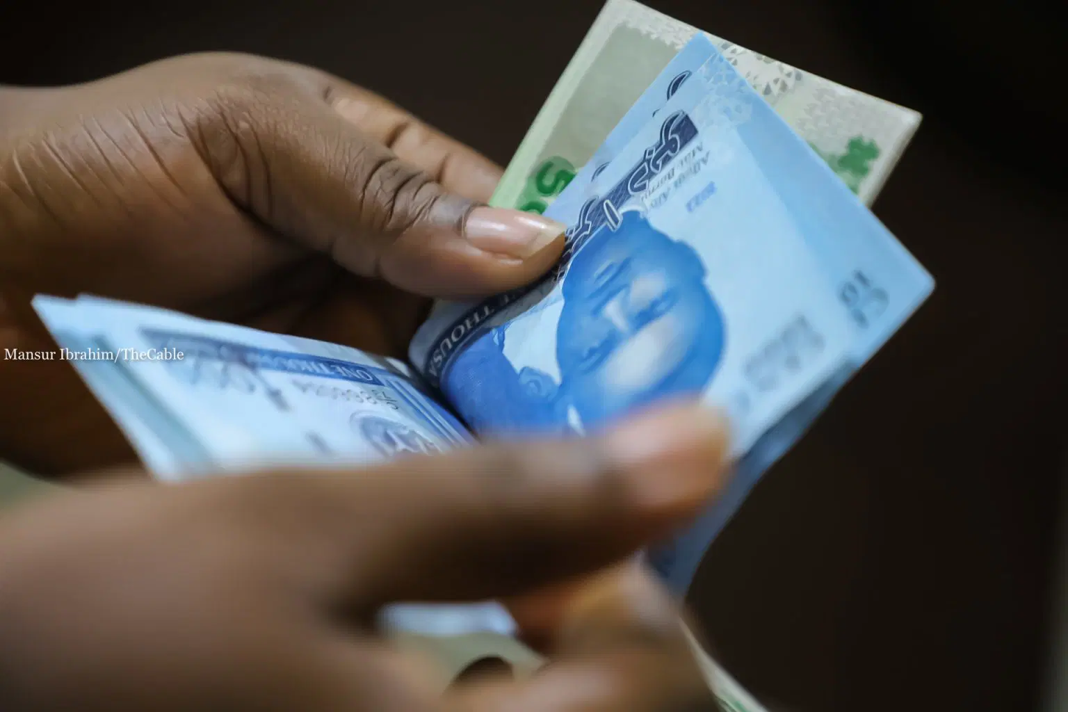Naira depreciation boosts foreign portfolio investments by 155.5 %