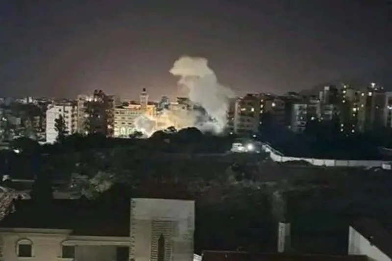 Israeli strikes on Gaza kill 10