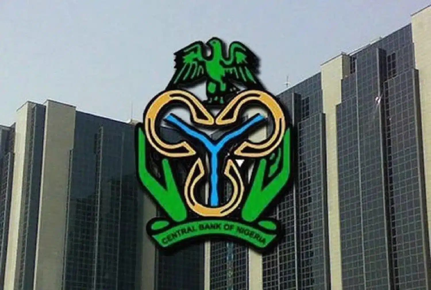 Bank credit to private sector dips again