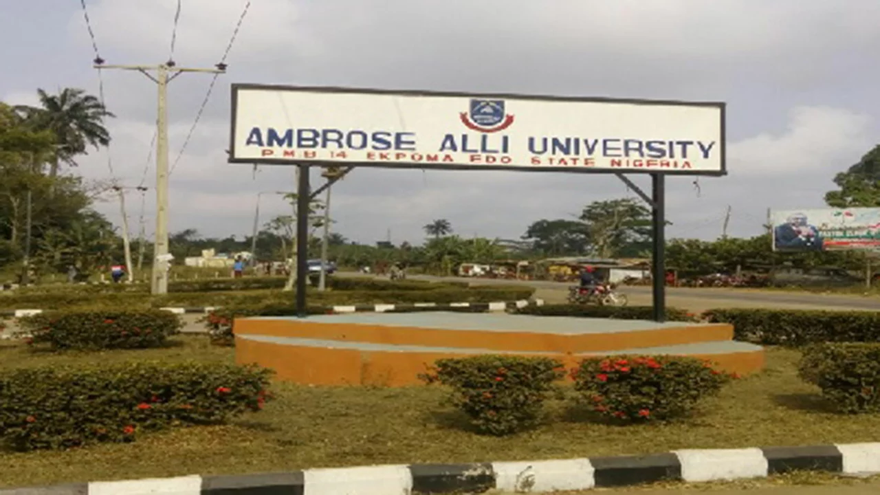 AAU medical students protest non-induction into MDCN