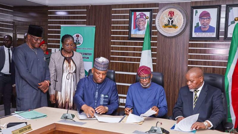 Nigeria, South Africa ink deal on mining development
