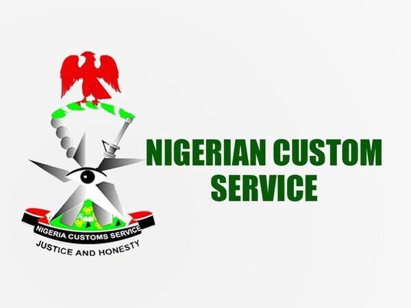 Customs delivers nine containers of expired drugs to NAFDAC