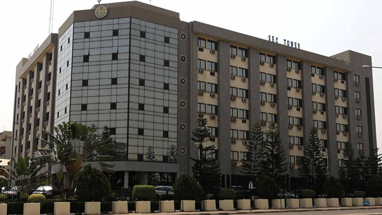 SEC plans stock market meeting on investments